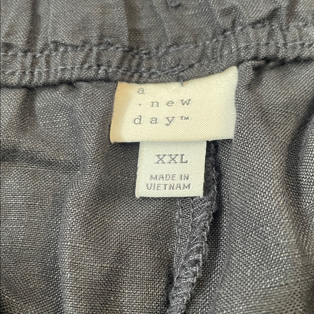 NWT Women’s Black Drawstring Pants.  Size XXL. - Picture 3 of 5